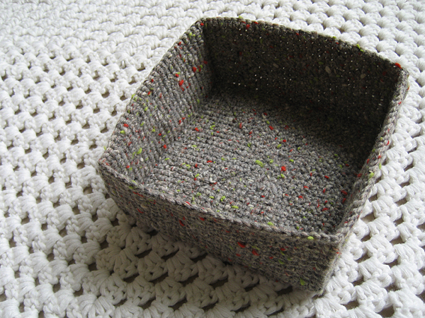 Crochet -- All About Crocheting -- Free Patterns and Instructions