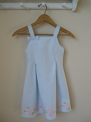 toddler dress with blue bow and flowers