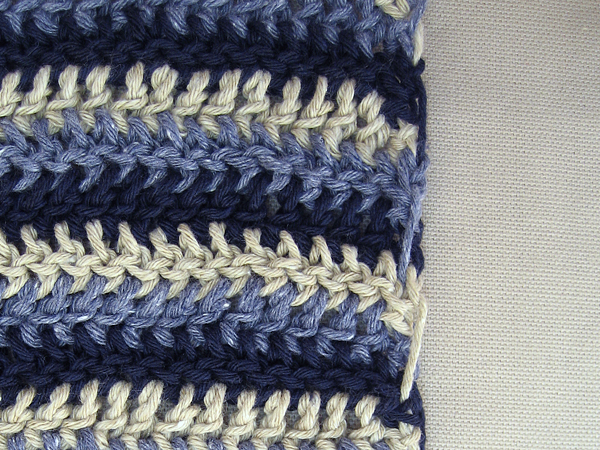 how to: crochet or knit single row stripes