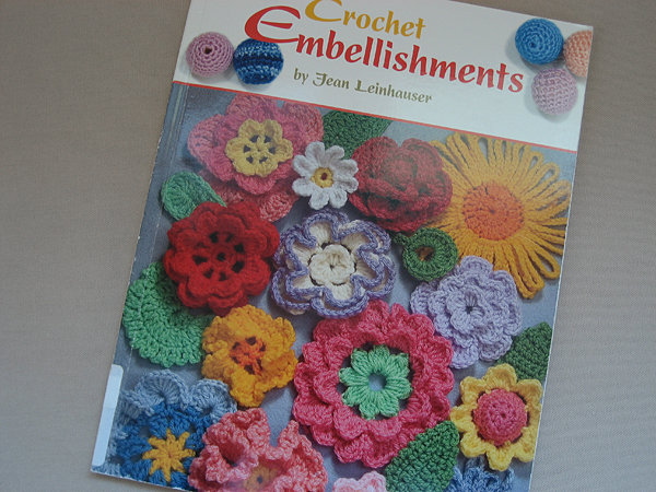 crochet embellishments leisure arts jean leinhauser