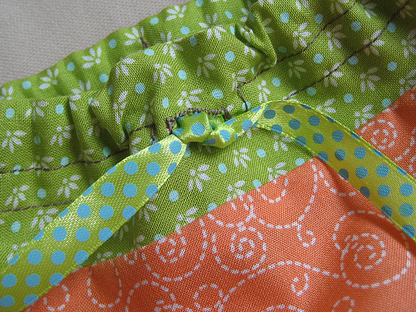 home ec class handmade fabric drawstring gift pouch