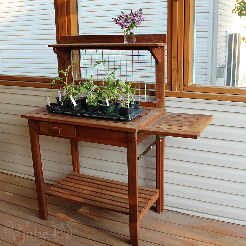 potting bench