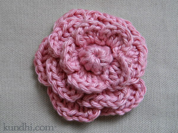 valentine's day crochet rose pin
