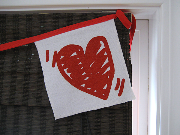 valentine heart garland