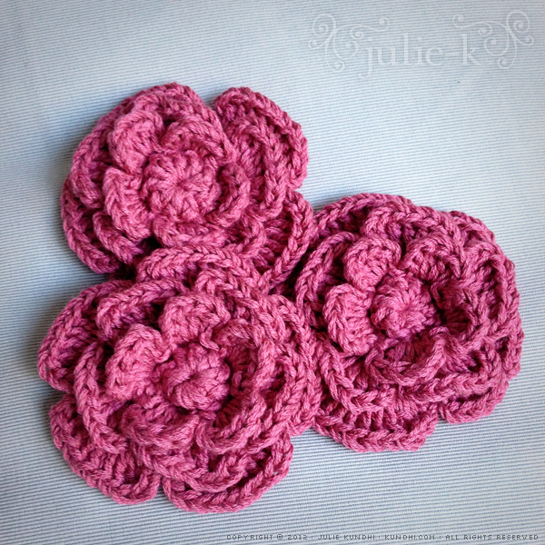 crochet rose valentine pin